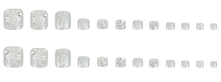 False Toe Nails