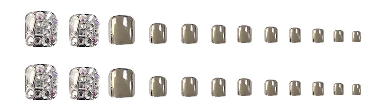 False Toe Nails