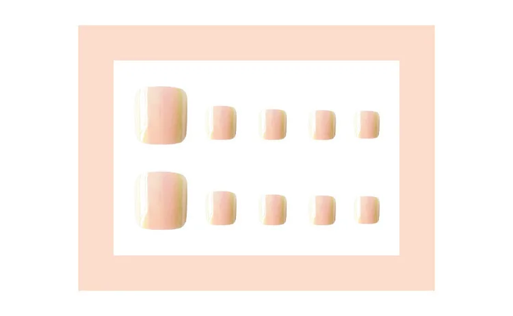 False Toe Nails