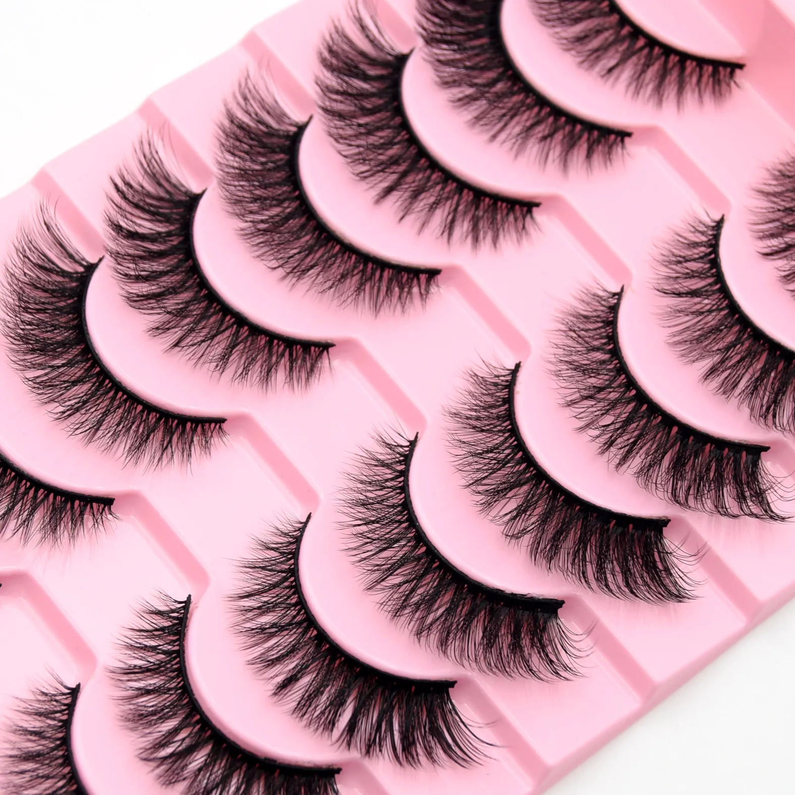 10 Pairs Eyelashes Natural Long 3D Mink Lashes Fluffy Volume Mink False Eyelashes Cruelty Free Wispy Lashes Makeup Cilios Q01