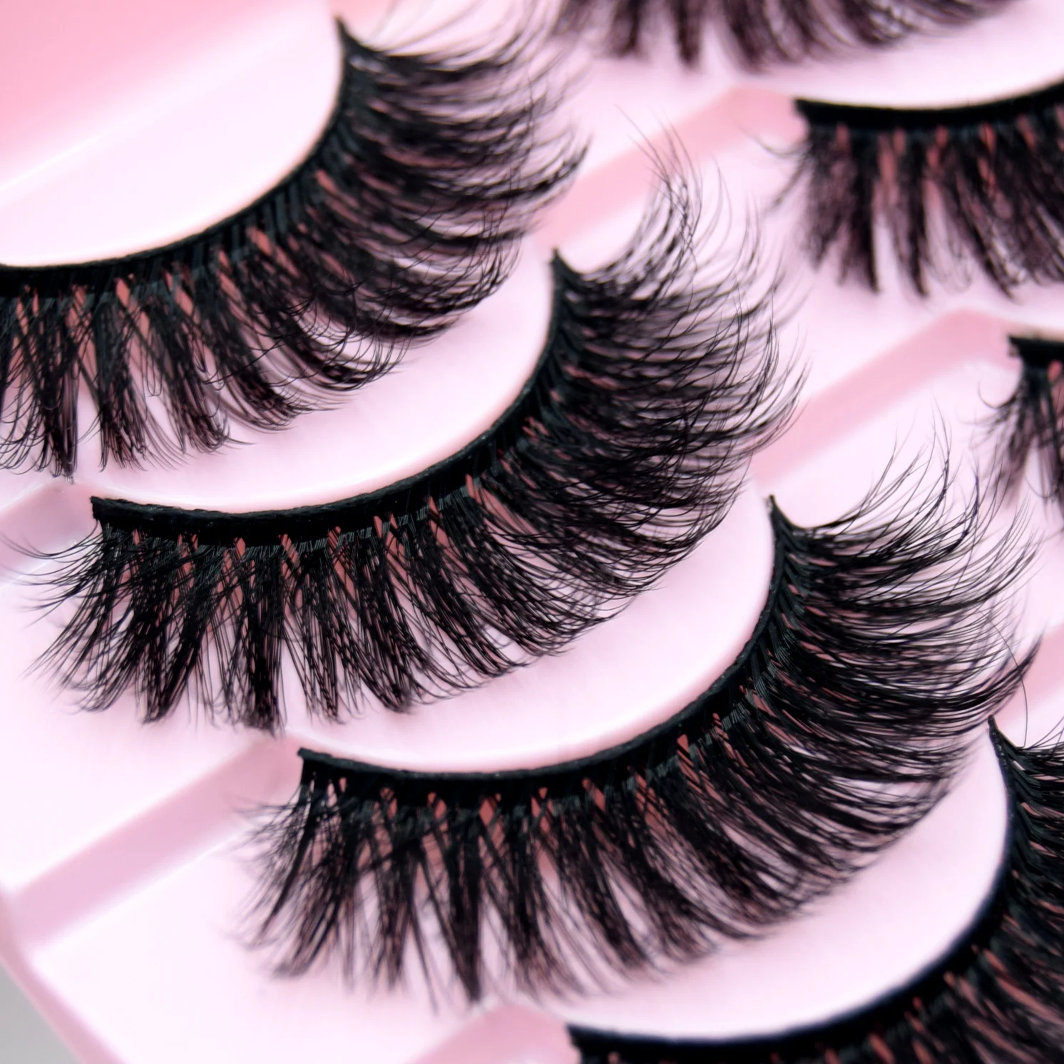 10 Pairs Eyelashes Natural Long 3D Mink Lashes Fluffy Volume Mink False Eyelashes Cruelty Free Wispy Lashes Makeup Cilios Q01