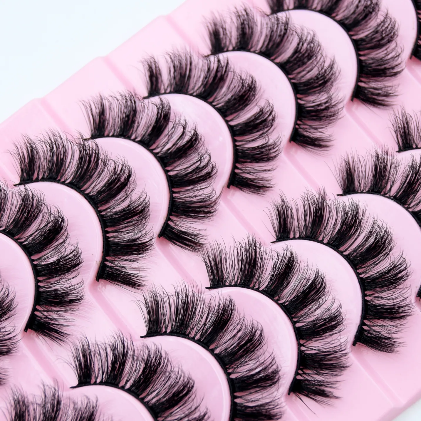 10 Pairs Eyelashes Natural Long 3D Mink Lashes Fluffy Volume Mink False Eyelashes Cruelty Free Wispy Lashes Makeup Cilios Q01