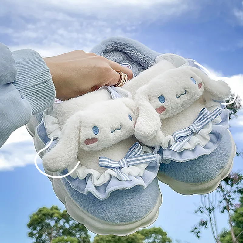 Sanrio Hello Kitty Home Fuzzy Slipper Cartoon Kuromi Cinnamoroll Yk2 Women Winter Plush Non Slip Slippers girl Cute Flat Shoes